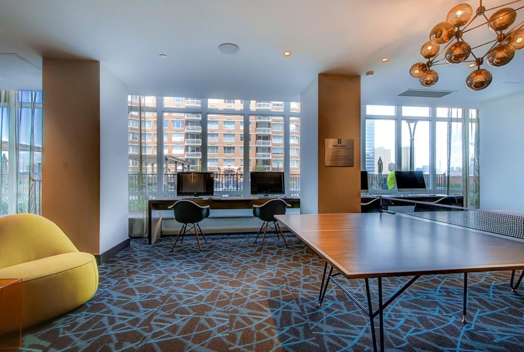 Bluebird Suites In 저지시티 외부 사진